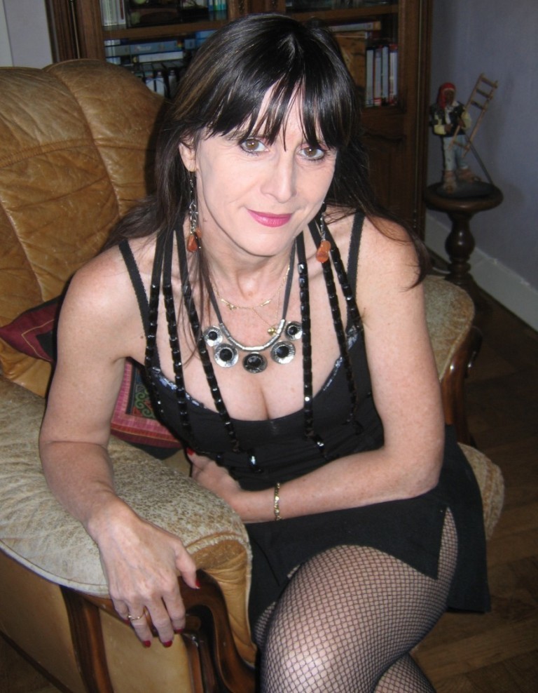 Douce complicité téléphonique sans contrainte